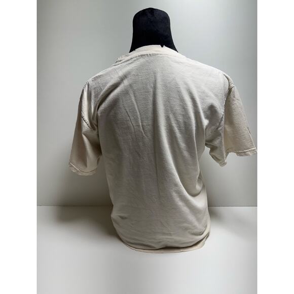 Dutton Ranch Protect The Zfamily Yellowstone Graphic Tee Sz S Flaws - Picture 3 of 7